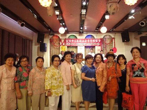 **9th Sep. 2011 : New Taipei City Branch of TWEA held the Moon Festival Celebration Banquet. **2011-09-09新北市分會舉行中秋聯歡會